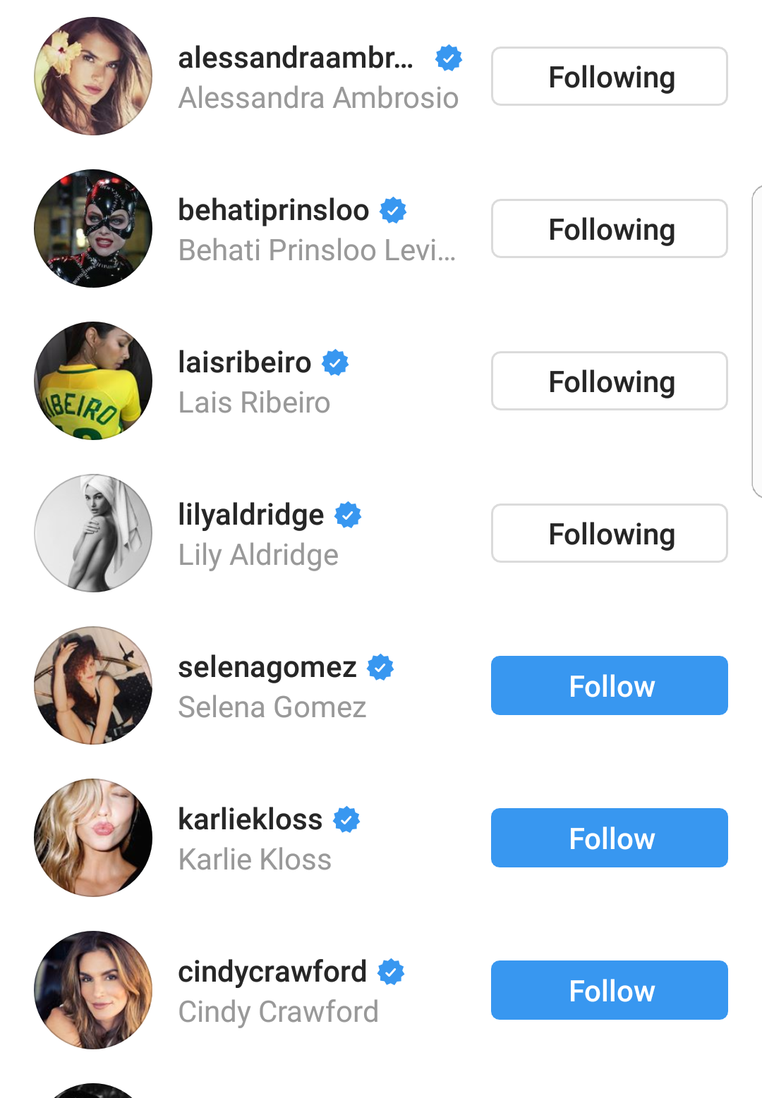 Bỏ theo dõi Instagram của Victoria’s Secret cùng hàng loạt thiên thần, chị Đại Adriana Lima ẩn ý việc rời hãng?